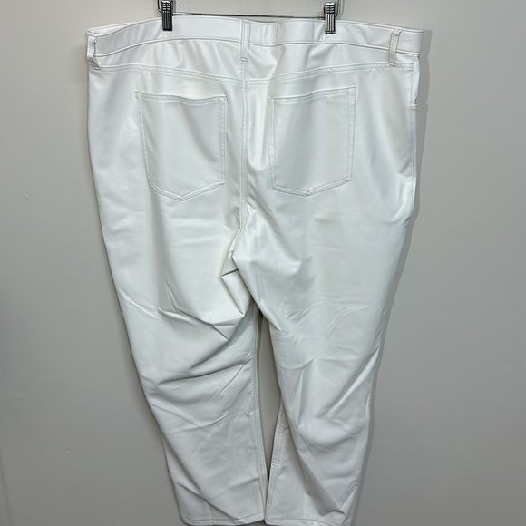 Abercrombie & Fitch The 90s Straight Ultra High Rise Faux Leather White 24S - Picture 4 of 6
